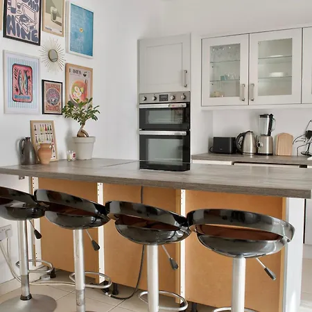Private - 2 Bedroom Shared In Blata L-bajda - Close To Valletta Hamrun